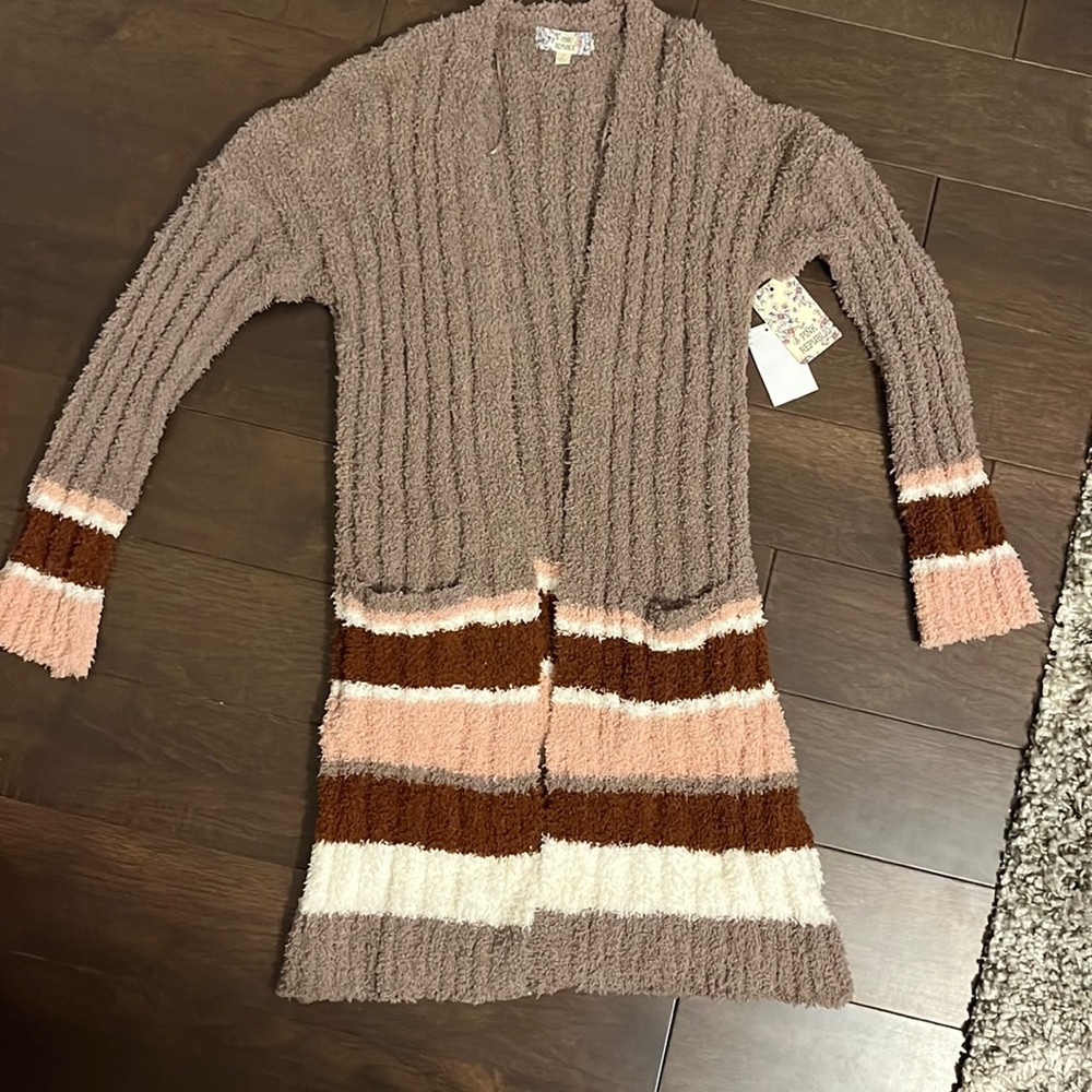 Cardigan sweater pink republic size small